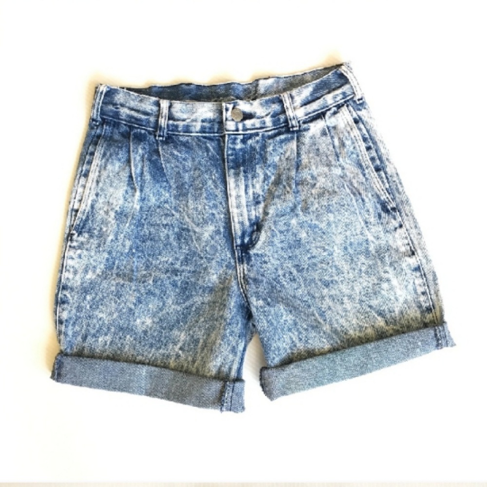 Vintage acid wash mom shorts